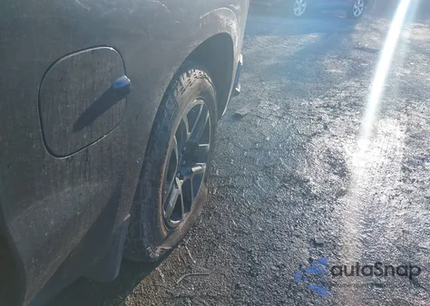 2022 Chevrolet Silverado 1500 Ltd 4Wd Short Bed Rst z USA, uszkodzony, nr VIN 1GCUYEED2NZ129590